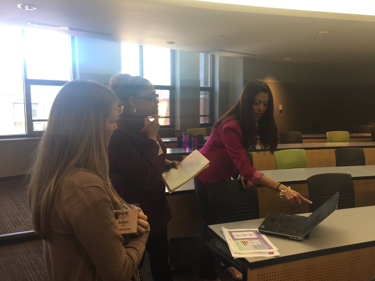 kdbostain's tweet image. #CodeTomorrow session fun! Great job @CovaisTech @ GinaBrowne #EdTechRVA #Henrico21 #hcpsitrt