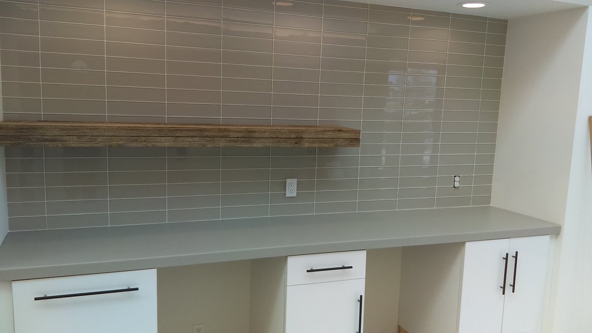 MWCoastChamber's tweet photo. Picture an awesome coffee bar here. The renovated @MWCoastChamber Holland offices are shaping up quickly! #comehangout #coffeeandnetworking https://t.co/kjnACDz49f