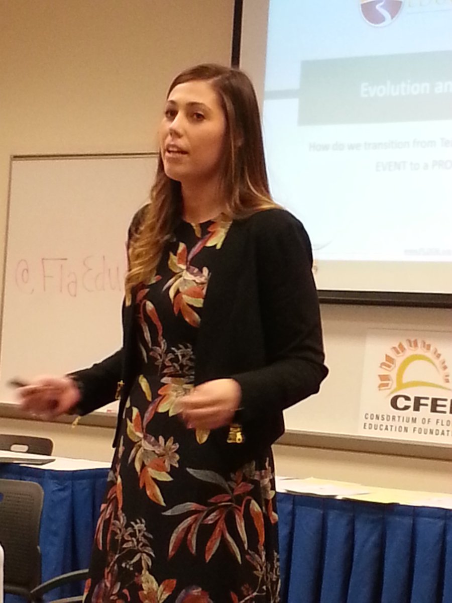 FUTURES_Inc's tweet photo. Learning about challenging teachers to grow as teacher leaders from @kellyzunkiewicz at @FlaEduFoundtns spring meeting #flmakeitcount https://t.co/vBn6ZTMYpg