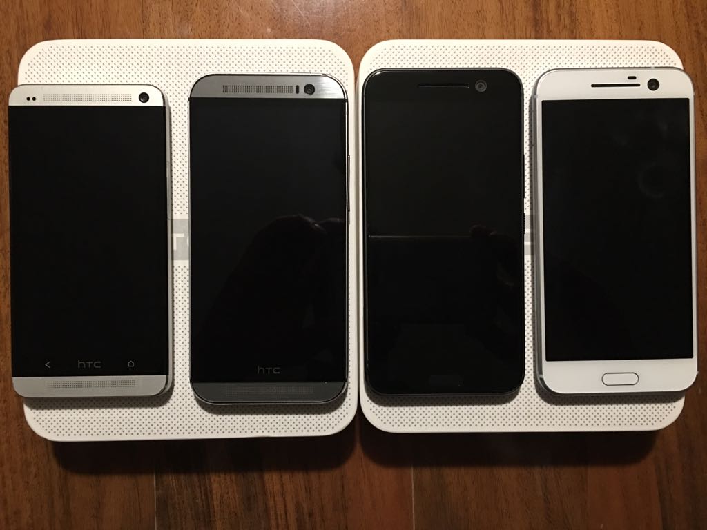 Mikk87's tweet photo. La storia continua...
Continua con @htc #Htc10 😉😁, #HtcM7 #HtcM8 @HTCItalia @Defra23_andrea https://t.co/tD4A23I4G0