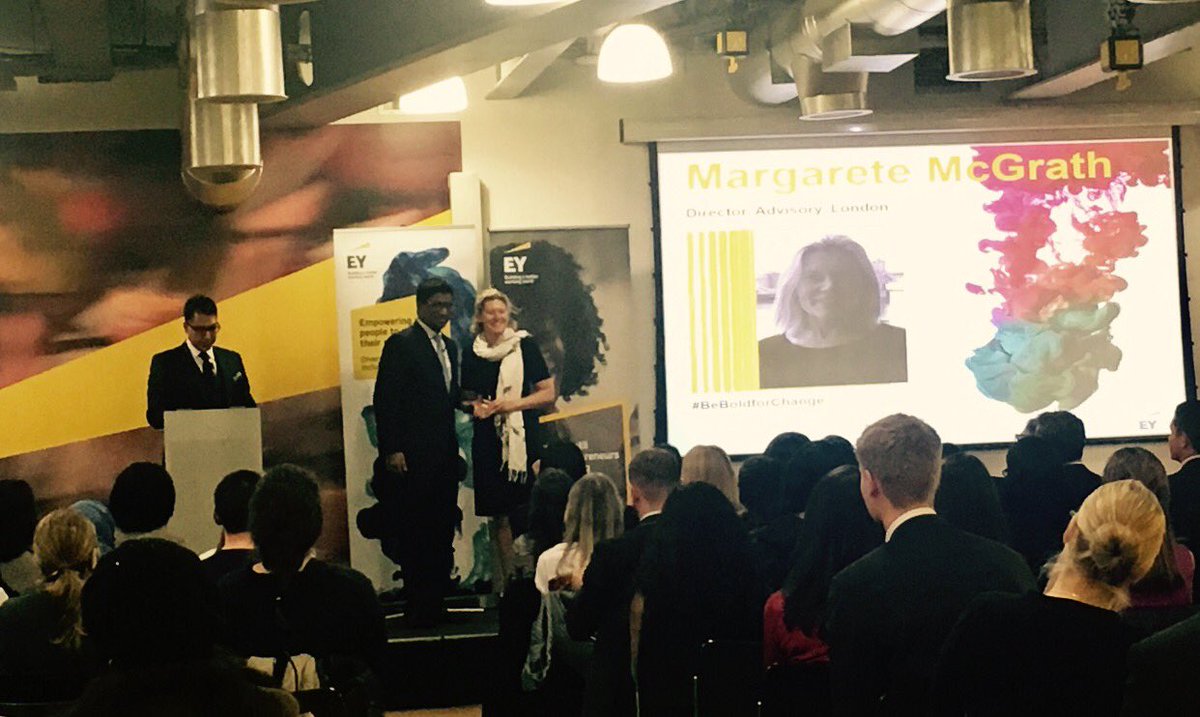 Des O'Connor tweet media