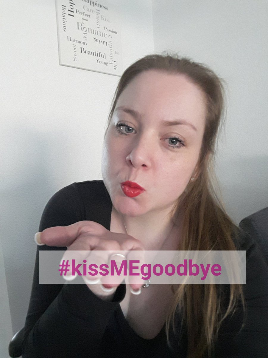 Kim_BeadingME's tweet photo. Hou van kleuren maar zou zo graag een écht leven willen ipv bestaan! Daarom #kissMEgoodbye, doe mee, doneer en deel! https://t.co/aWO0r8tp8M