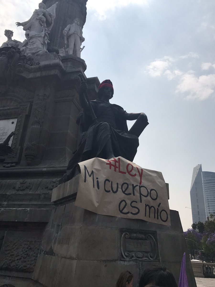 loaprendiconKar's tweet photo. "@TapiaFernanda: Mas desde la Angela de la Independencia https://t.co/bVJasRaDX6" / toda la razón es ... https://t.co/so8wZ5rFnl