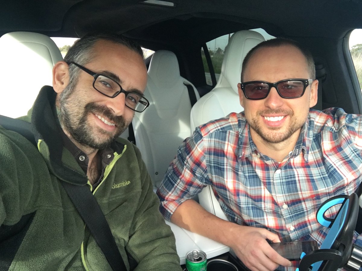tesloop's tweet photo. Thanks to Steve - @coolthings2dola - for coming out and filming Deuxy with a drone #Deuxyloop #Teslove https://t.co/Ik7ZPI22Ks