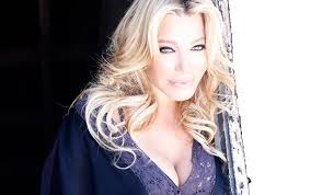 Happy Birthday to the one and only Taylor Dayne!!! 