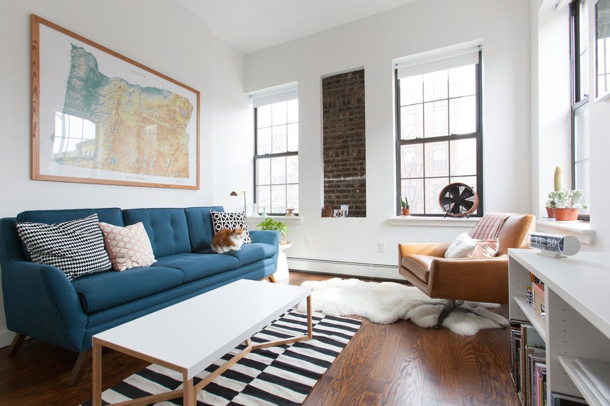 j2designer's tweet photo. Tour a Food Blogger's Bright Modern Apartment https://t.co/Uu30lo0tee #inspiration #apartments https://t.co/8l7kaYL2Gz