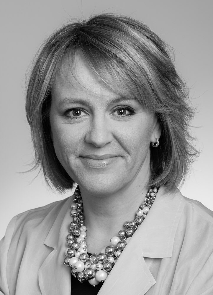 #Reykjavik has had 4 #female #Mayors Auður (1959-60) Ingibjörg (1994-03) Steinunn (2004-06) &amp; Hanna (2008-10) #InternationalWomensDay