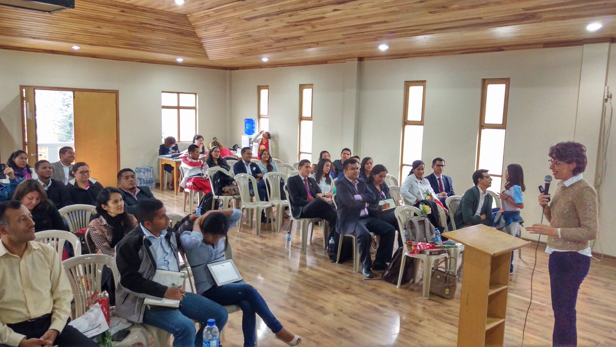 Seminario "Avivando el fuego" con walquiria de Freitas <a href="/kirafreitas/">Walquíria Freitas</a> en #AsambleaAspirantesMEN <a href="/adventistasec/">Adventistas Ecuador</a> <a href="/prmartinezk/">Augusto Martinez</a> <a href="/emersonnfreitas/">Pr Emerson Freitas</a>