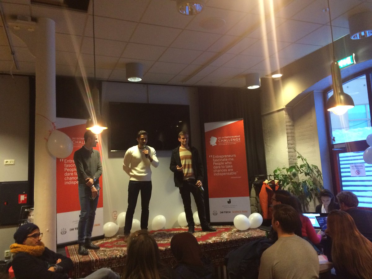 JIBSEC's tweet photo. Special thank to the 1st winning group of 2016 for sharing their experience of the challenge and the trip to Berlin. :) 
@JIBSEC 2017 mingle https://t.co/44GxXkl9Ql