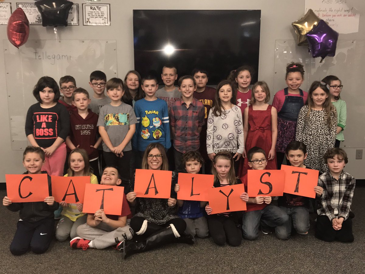 Catalyst Capstone today! Way to go <a href="/Mentorward/">Stephanie Ward</a> class! Such a good day! <a href="/LakeElemMOL/">Lake Elementary</a> <a href="/FairfaxPearn/">Melanie Pearn</a> #onceacard #RiseUpFairfax