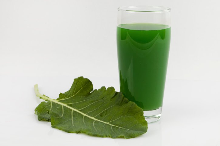MaxloMedia's tweet photo. See why @EmilyCottonTop suggest adding chlorophyll water to your diet.
https://t.co/KBw2xm2pX3 https://t.co/9HecigYtoU
