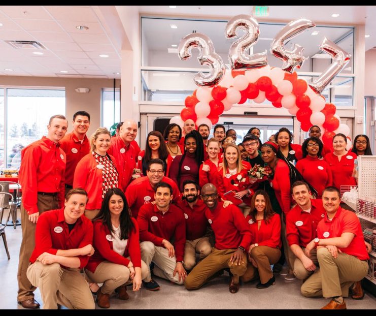 Dana_DePasquale's tweet photo. Very lucky to work with such a great team! Congrats @GRoope on opening D421's first #flexformat ! #T3247 https://t.co/FfB6dPJuWZ