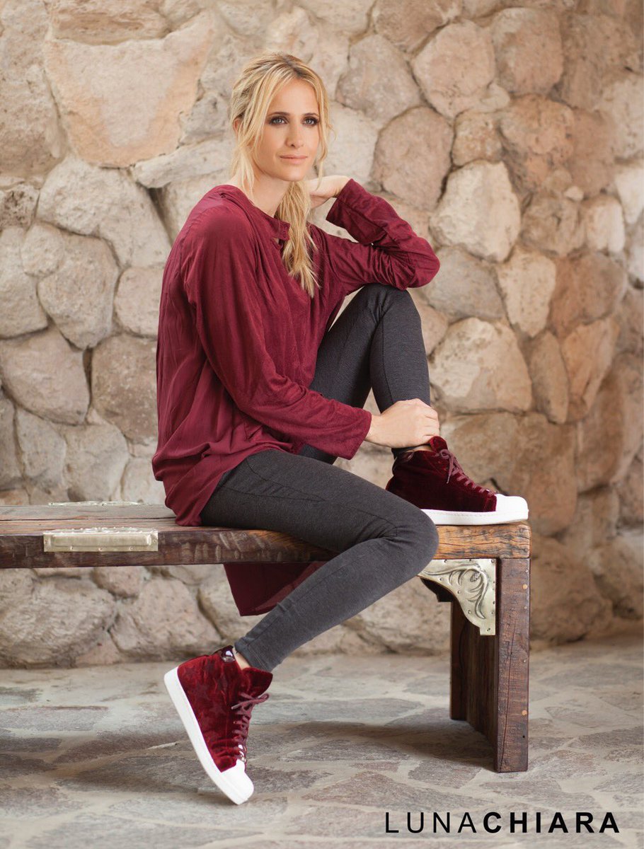 •••
Fall Winter 2017 💫
---> <a href="/jprandi/">jorge prandi</a>