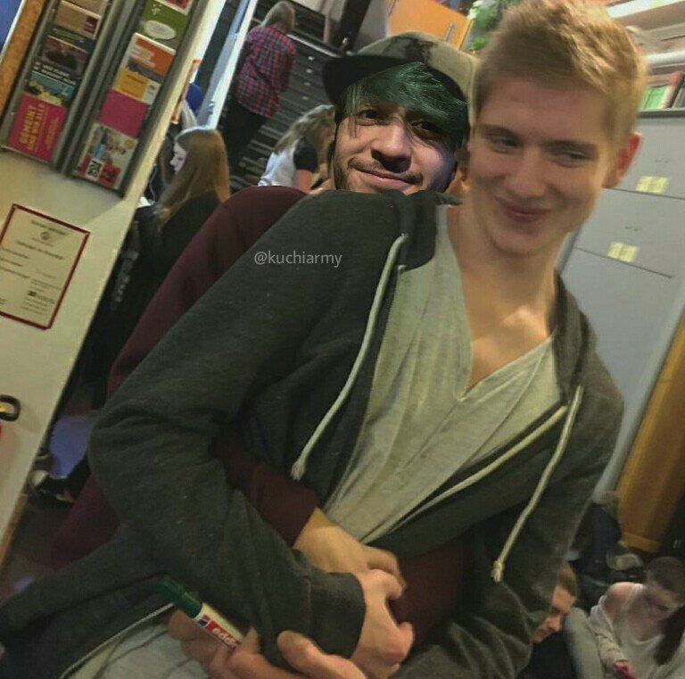 kuchiarmy tweet picture
