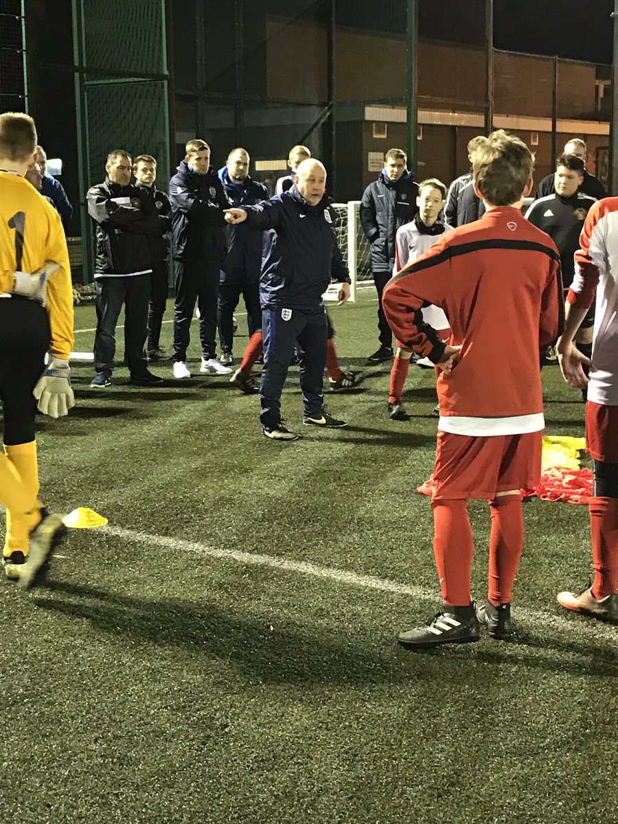 CambsFA's tweet photo. We really enjoyed delivering an #FACoachMentor CPD for @CottenhamColts coaches this evening. Thanks @DazMossy for your session! #EnglandDNA https://t.co/TZCnmKrNML