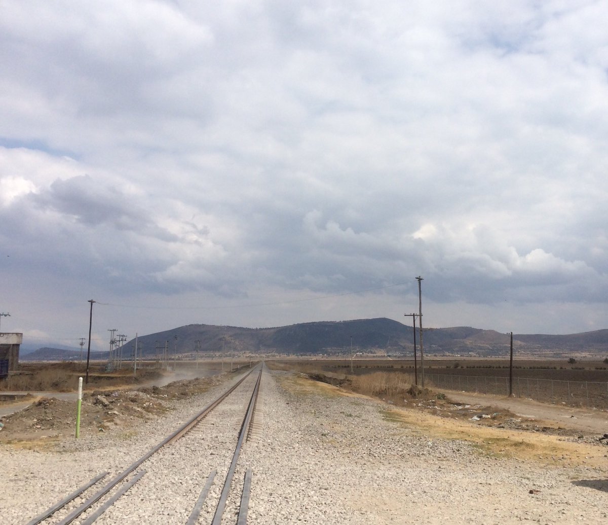 REYNAMB's tweet photo. Muchas gracias @COFOINHGO por su apoyo al revisar la viabilidad logística del proyecto estratégico #Agroparque en el Corredor del Altiplano. https://t.co/cUWLhehrS9