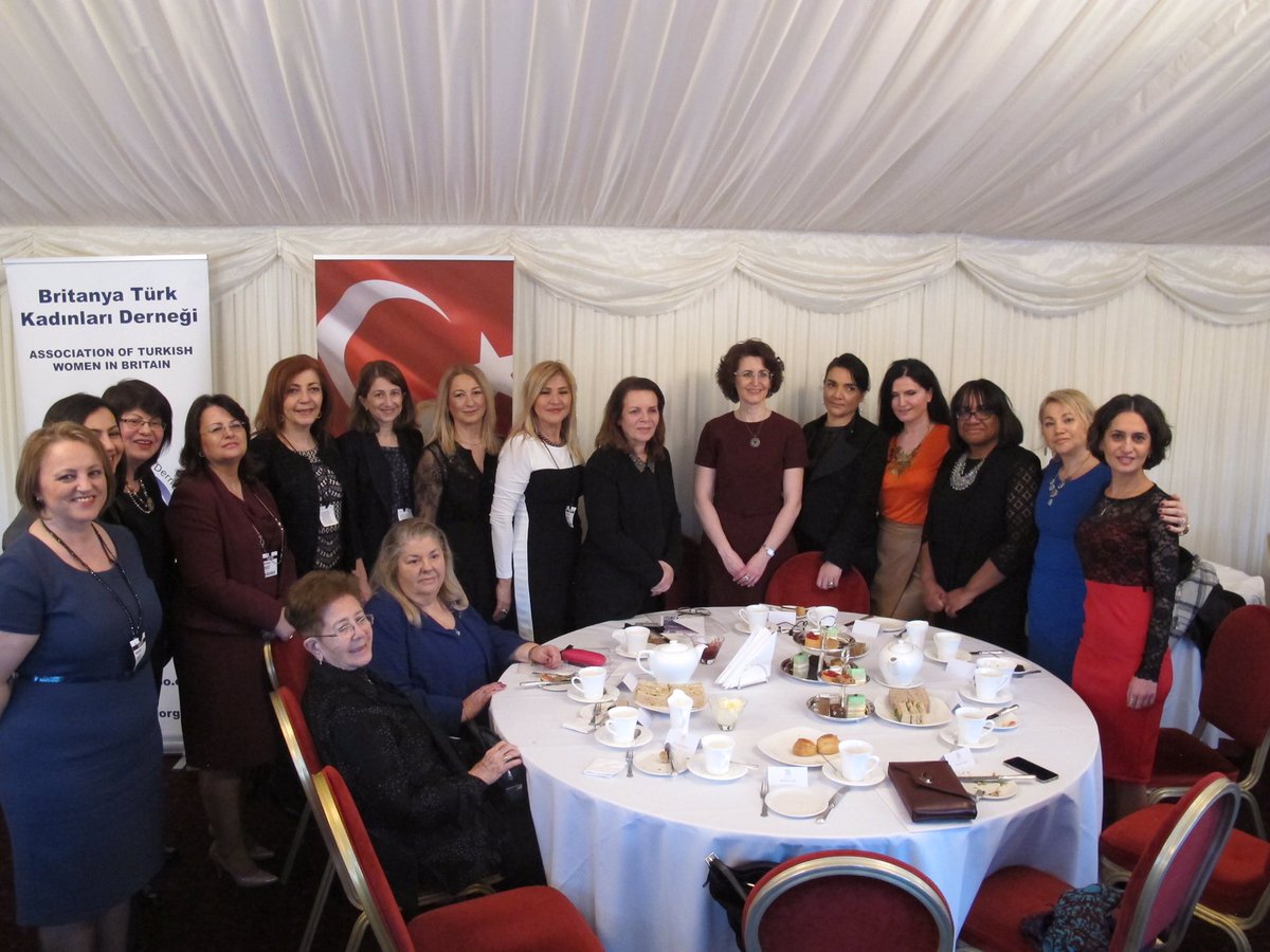 Sayın Esra Bilgiç, Britanya Türk Kadınları Derneği'nin Parlamento'da düzenlediği 8 Mart Dünya Kadınlar Günü etlinliğine katıldı.