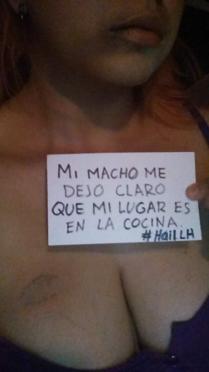KevinPaz_15's tweet photo. Así debes que tratar a tu mujer 
#DíaDelObjetoSexual https://t.co/tz5wfzD49B