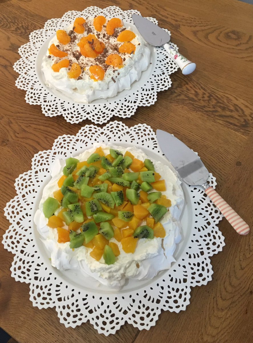 TeaByChatterbox's tweet photo. Pavlovas made to celebrate the Dock Cafe's 5th birthday #orangesegments #kiwiandpeach https://t.co/5qpDu7XRaw