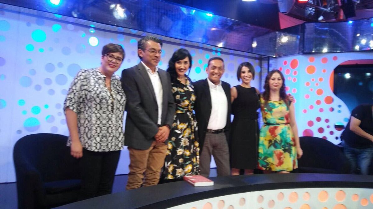 Gracias Luis Manuel arrellano , Nicole #clinicacondesa por ayudar a informar