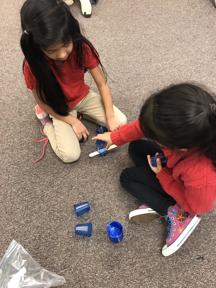 DrJonesMilford's tweet image. Hollydale ES FAME night and STEM #hollydalerocks #cobbscience #STEMcobb