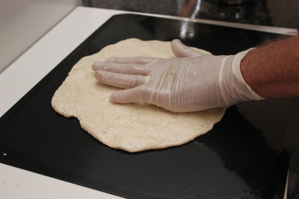GFMadeEasy's tweet photo. Gluten Free Pizza! Want an end of week treat? Thin crust or thick? Pick a topping! Yay!
Members Recipe: https://t.co/NzAtO9fCXk https://t.co/6I3bldYOLK