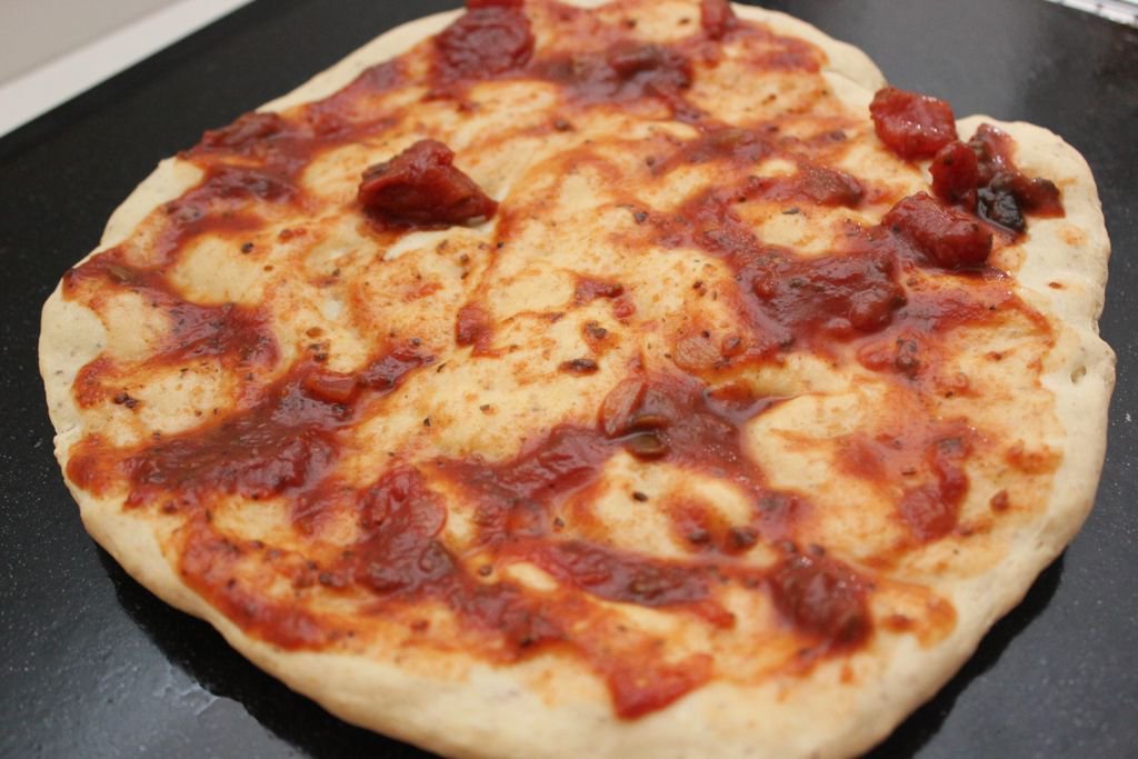 GFMadeEasy's tweet photo. Gluten Free Pizza! Want an end of week treat? Thin crust or thick? Pick a topping! Yay!
Members Recipe: https://t.co/NzAtO9fCXk https://t.co/6I3bldYOLK