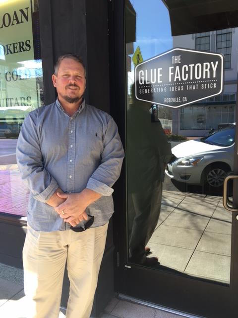 atgluefactory's tweet photo. A warm welcome to our newest #entrepreneur Darin. He runs @JustAGameEvents, an event planning company in Roseville! https://t.co/o3rfU4hoka https://t.co/EggIS2p0hO