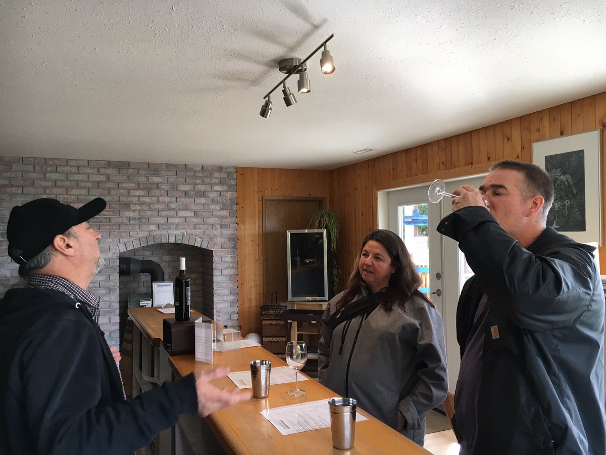 <a href="/dangelowinery/">D'Angelo Winery</a> enjoying winemaker Sal pouring estate wines for our guests. Superb #bcwine. #winewithus #probablythebest
