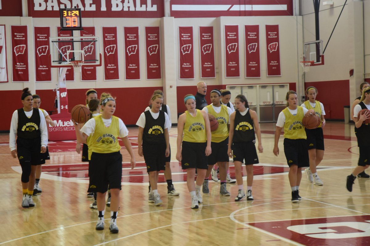 UW-Oshkosh Athletics tweet media