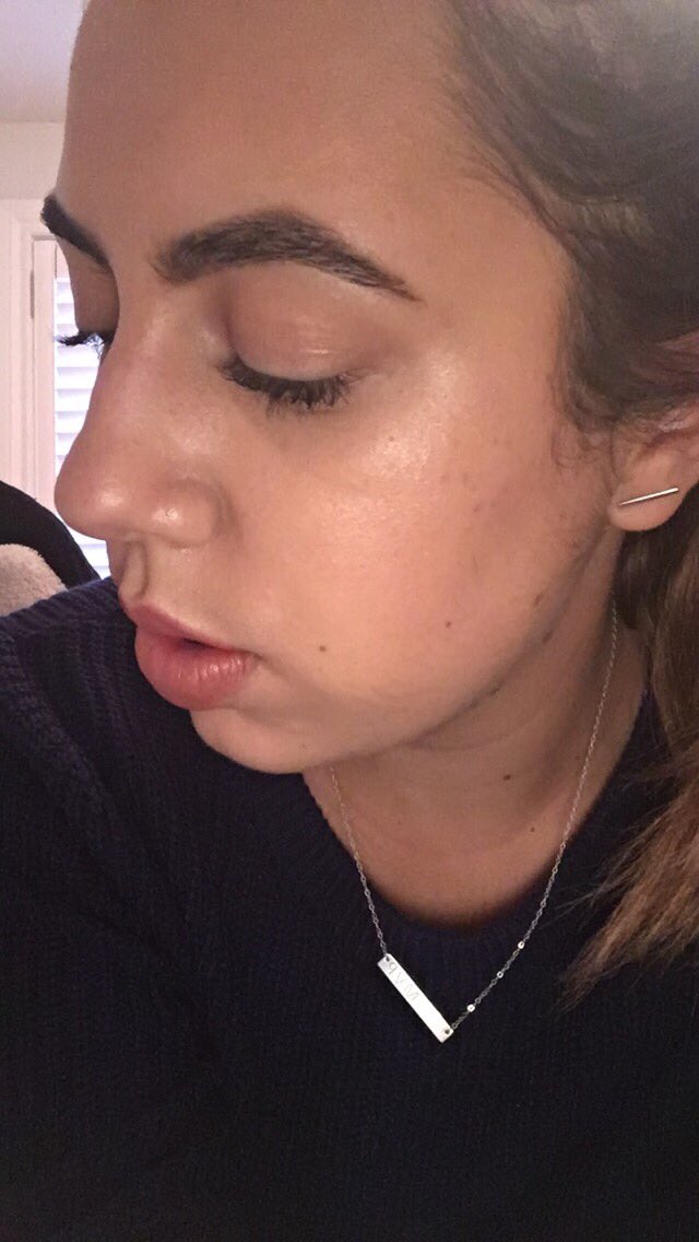 mvpmakeup's tweet photo. My new favourite highlight 🙌🏼😍✨ @itsbl0ndie @Smashbox https://t.co/mygLOzbhvK