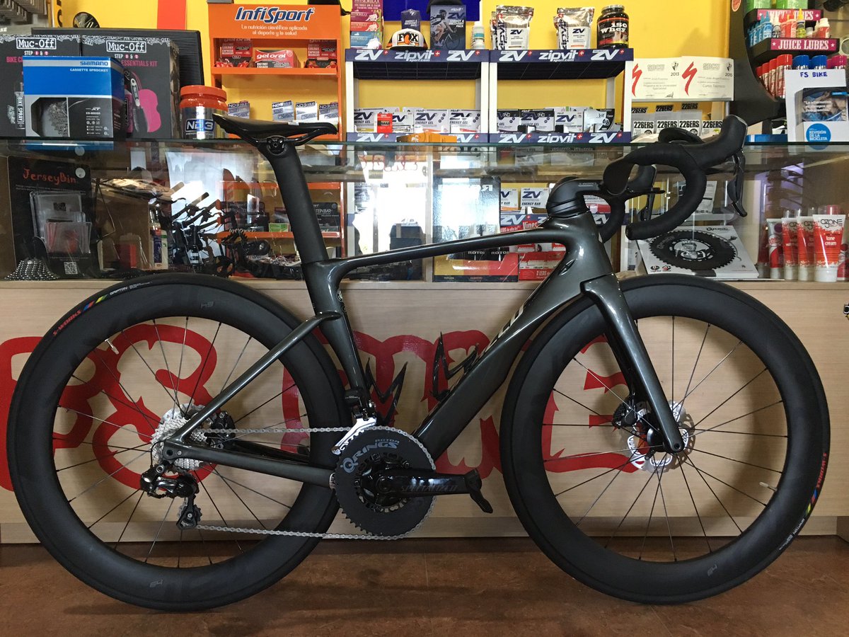 FsBike's tweet photo. Otra de las máquinas que disponemos y que disfrutan nuestros clientes!!! #venge #vias de #specialized en #fsbikebaeza https://t.co/ZstMeajQ9d