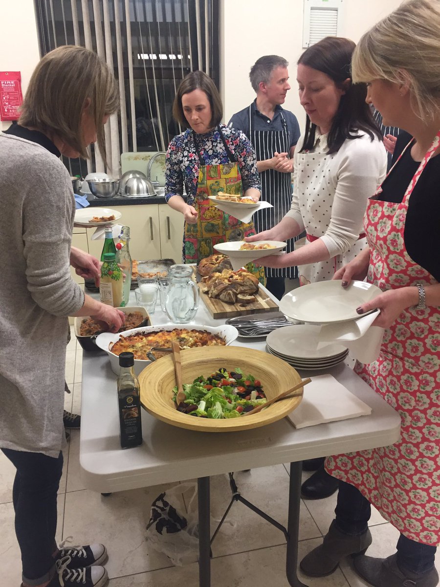 FSLprep's tweet photo. Nearly tasting time at our bread making evening.@kgardencooks @workingkitchen @letscookandgrow https://t.co/V3AKMGWzR0
