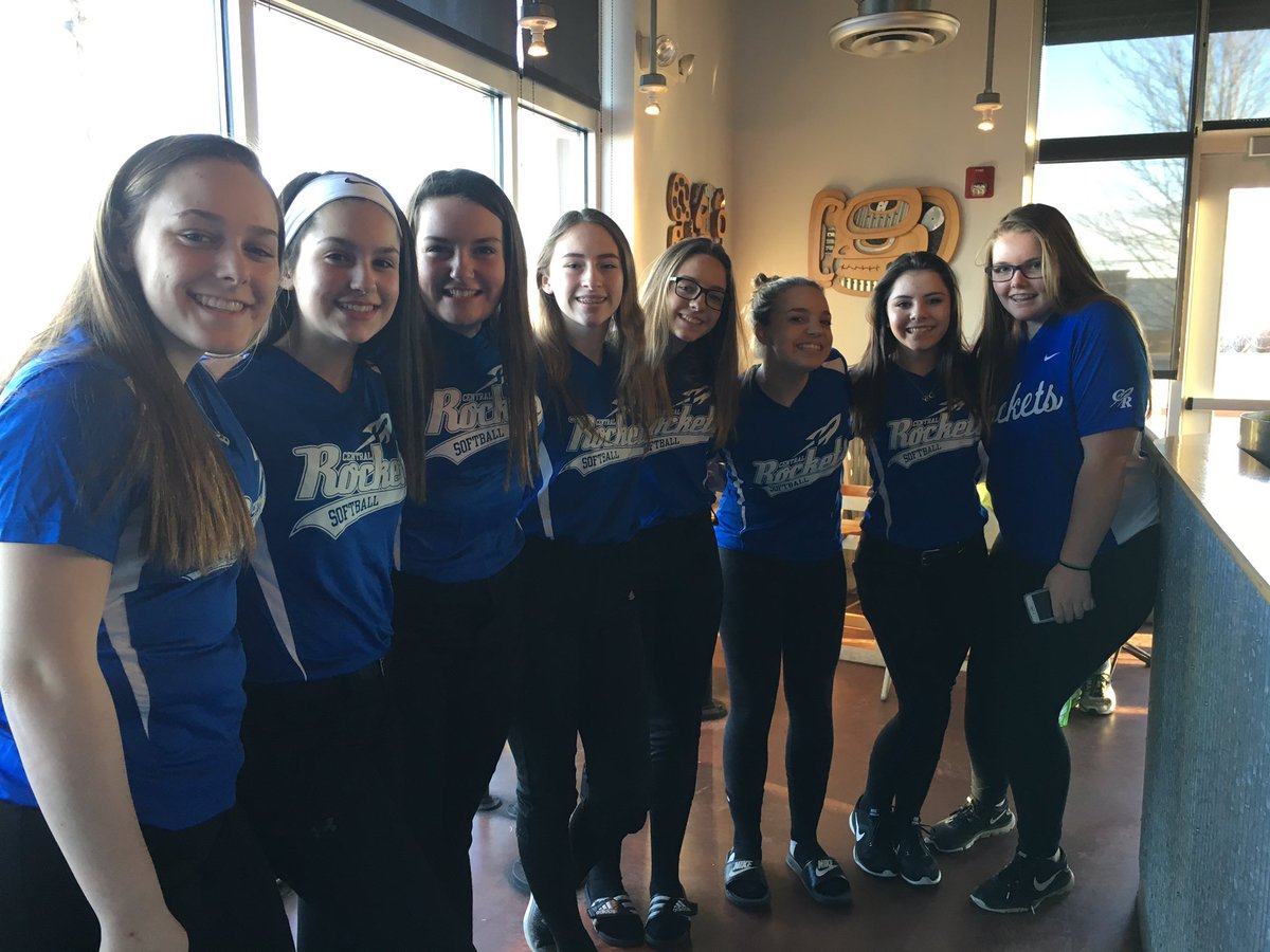 Don't forget to stop by @ chipotle to support <a href="/BCHSRocket_SB/">BC Rocket Softball</a> and <a href="/Rocket_Baseball/">Central Rockets - Baseball</a>!