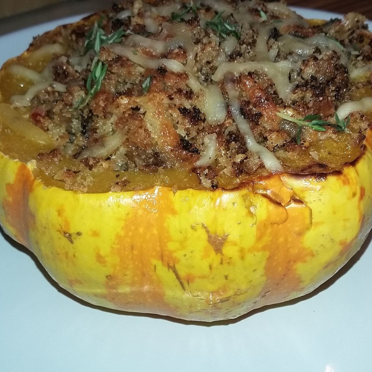 Mathewson12801's tweet photo. Dinner is served! #obsessedwithbeautifulcarnivalsquash. https://t.co/12QZY9JfGf