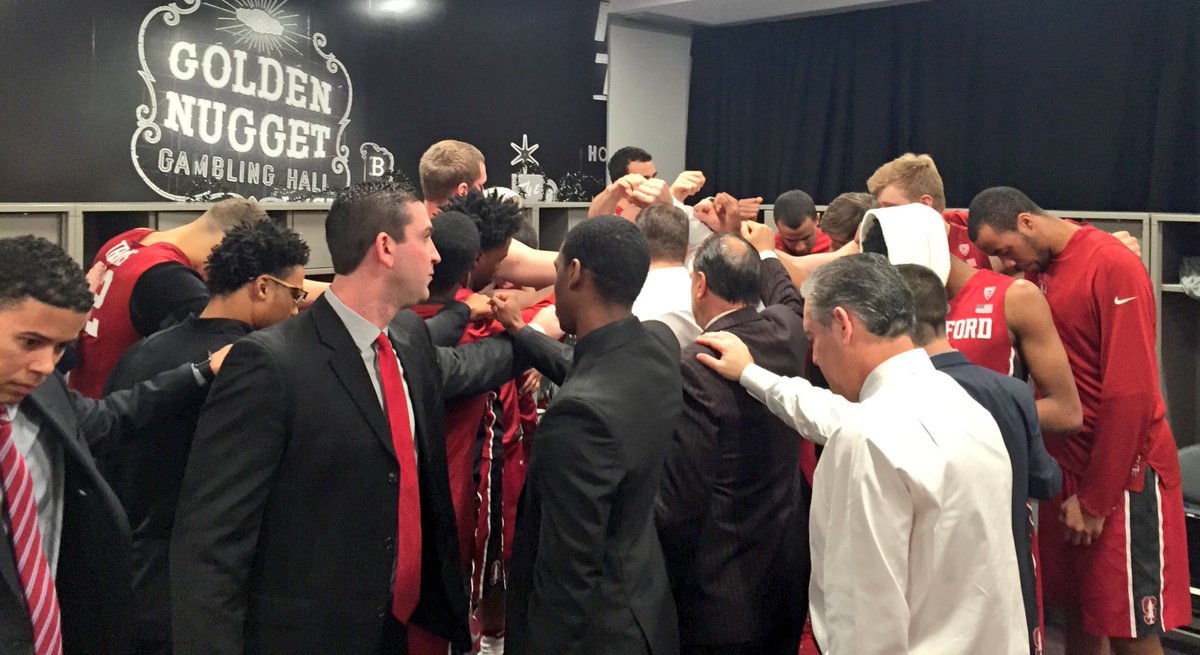 StanfordMBB's tweet photo. Thank you seniors for everything you have given to this program. #GoStanford https://t.co/gbPeyEUdh6