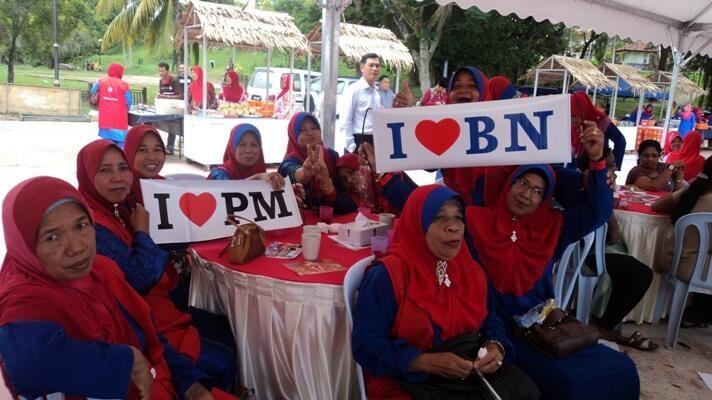 botol_kaki's tweet photo. Tatap BN @penyokongBN_pk @JapenPhg @JPenerangan @thomas_su @im4BN @info_satu @KerambitPusaka @YeopMFYCerCiter https://t.co/HRdbGtjdZ5
