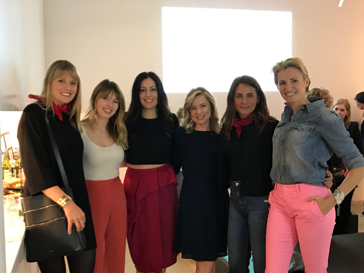 thesecond_shift's tweet image. The Second Shift girl gang proudly wearing red at tonight&apos;s event with @WByWorth. #MakeWorkWorkForYou #girlpower #iwd17 #iwd