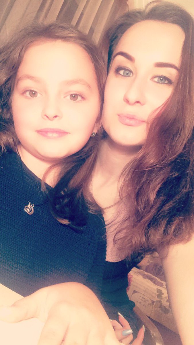 syslopir's tweet photo. Совсем уже большаая🙈💓 https://t.co/wulHDlnZUd