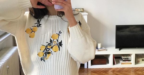 SkyDayTrading's tweet photo. Women's Fashion: https://t.co/SKBSVhsmiY See this Instagram photo by @mari_malibu • 5,731 likes #BEBrand #Newcifer… https://t.co/tC9qSxJ7iD