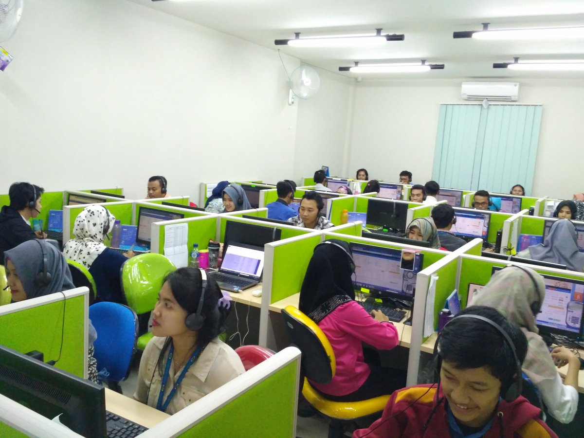 BAF_CallCenter's tweet image. Selamat Pagi ..
Semangat Beraktifitas, Semangat Mengejar Target guys...
 #DeskCollection #BAFBISA #CallCenter #AM