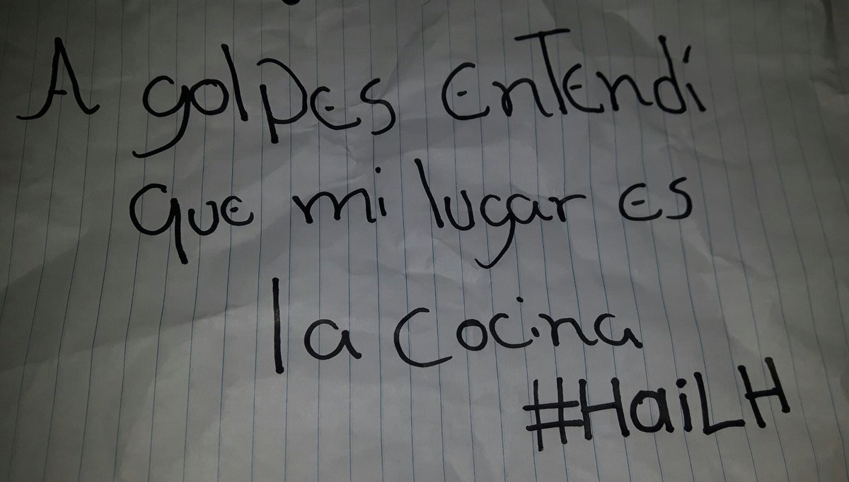 Larisa_mora's tweet photo. #DiaDelObjetoSexual  
A cocinar todo el día https://t.co/vjFoRQ44m7