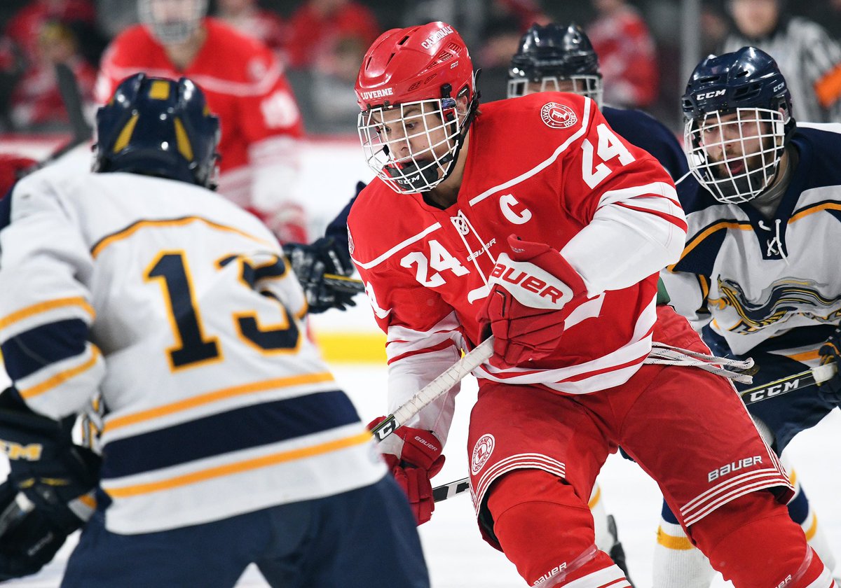 One period in the books <a href="/HAHA_Hockey/">Hermantown Hockey</a> &amp; <a href="/LuverneHSHockey/">Luverne HS Hockey</a> remain scoreless through 1 @tourney__17 <a href="/Nick_Wosika/">Nick Wosika</a>