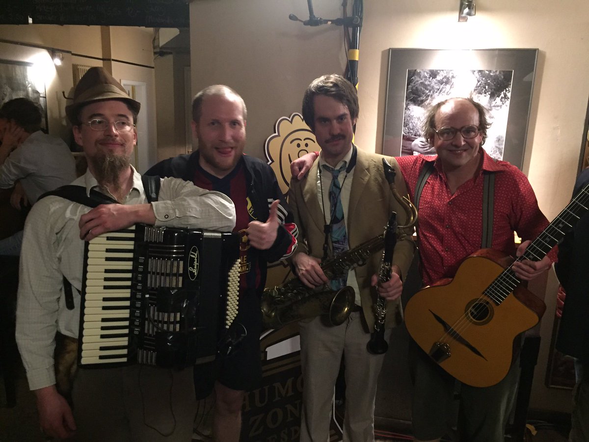 HumorZoneDD's tweet photo. #GankinoCircus haben das #BlueNoteDresden aber mal amtlich gerockt. Nach der Shwo wartete der #MDR im #ThaliaDresden. #humorzonedresden https://t.co/CnUUiWRKAy