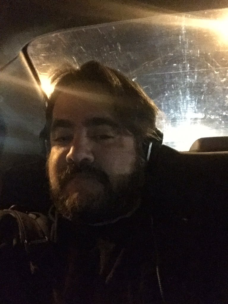 SerganIkari's tweet photo. @NerfeaEsto @Horusstv @sandralf voy en el taxi a casa!!!! https://t.co/cOfuYqp9Gm