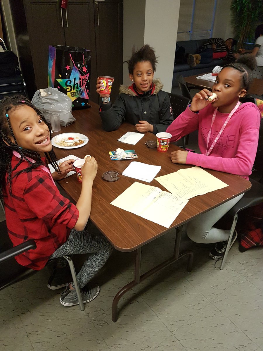 RivertowneCops's tweet photo. My scholars enjoying some Tim's before thier spelling test. Dream BIG girls, there is nothing you cannot achieve if you put your mind to it. https://t.co/qMoJNnqyzR
