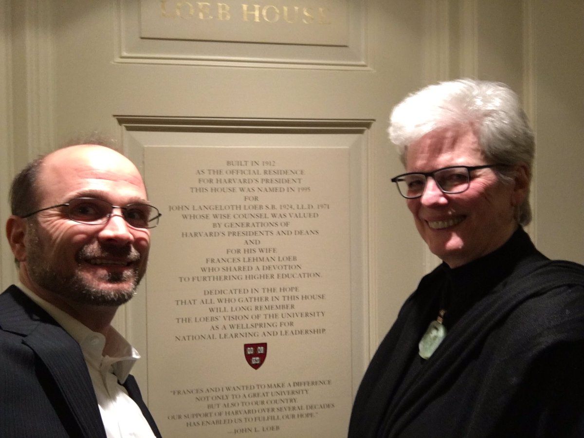 BrianNovy1's tweet photo. Never in my wildest dreams, dinner with the dean of Kings College at Harvard... #SDL11 #AFACFF https://t.co/uGMx0P8jxp