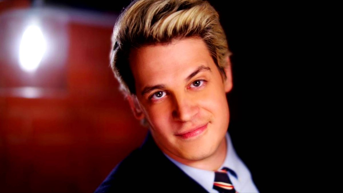 degrabo20's tweet photo. Milo was framed and I will stand up for him #Istandwithmilo https://t.co/wBhKakq37X