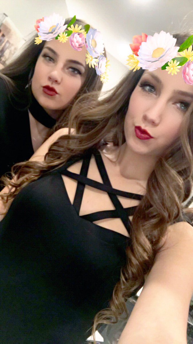 catdelair's tweet photo. h15bd to my fav midget forever, the Dory to my Marlin, and my little sis. I'm here for you always and ily a milly💗 enjoy being 15 and fab💋💁🏼 https://t.co/Oum7qjPSod