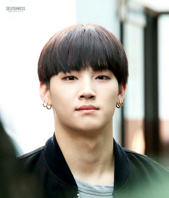 defsoul__got7's tweet photo. ただいまー。
起きてるかな https://t.co/1PhdnOha7w